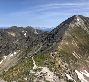 Footpath on the ridge leading to Grosser Bösenstein 2 448 m above sea level.