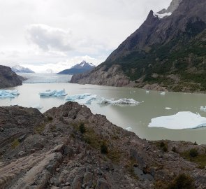 Grey Glacier, značená cesta z Camping Grey