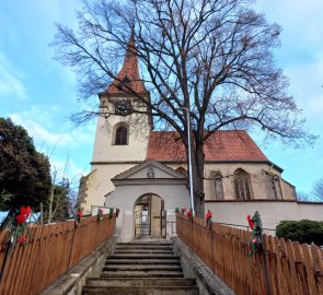 Velké Žernoseky - kostel sv. Mikuláše
