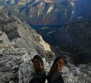 Pod nohama nejvyšší stěna východních Alp