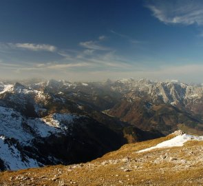 Ennstálské Alpy z vrcholu Eisenerzer Reichenstein