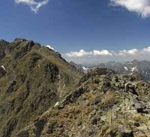 Pohled z vrcholu Gries Kogel 2 323 m n . m. na Geierhaupt