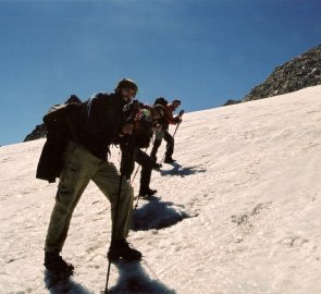 Na ledovci Glacier del Aneto pod vrcholem Pico de Aneto 3 404 m n. m.