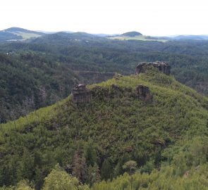 Výhled na skalní útvary v Národním parku České Švýcarsko
