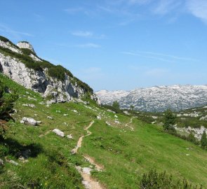 Cesta střední částí pohoří Totes Gebirge