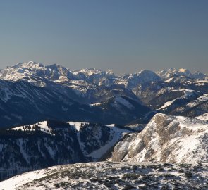 Pohoří Veitsch Alpe a Hochschwab z vrcholu Windberg  1 903 m n. m.