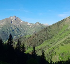 Pohled na hory Polster a Eisenerzer Reichenstein