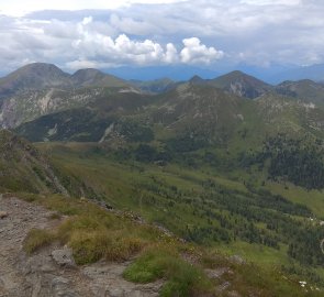 Pohled z vrcholu na západ (vrchol Rosennock 2440 m.n.m.)IMG_20180705_131343