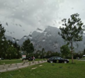 Rozloučení s Totes Gebirge za doprovodu deště