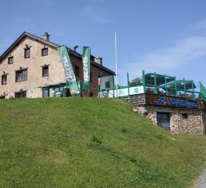 Gipfelhouse zastávka na ceste k vrcholu Kitzbüheler Horn