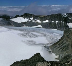 Pohled z vrcholu Galdohpiggenu - nejvyšší hory Norska