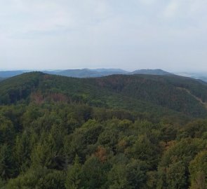 Panoramatický pohled z rozhledny Kelčský Javorník