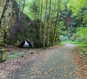 The path in the valley to the Punkva Cave