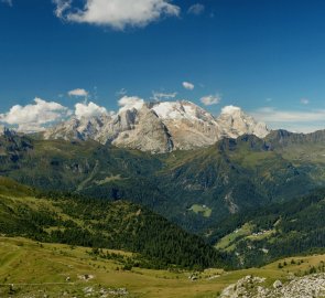 Marmolada a Dolomity z vrcholu Nuvolau