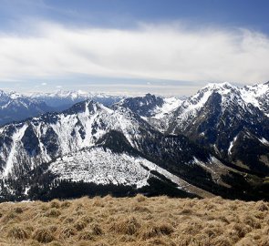 Pohled na Ennstálské Alpy, Totes Gebirge a Kalkalpen