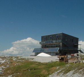 Horská chata Schiestelhaus v pohoří Hochschwab