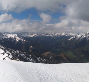Pohled z vrcholu na Rottenmannské Taury