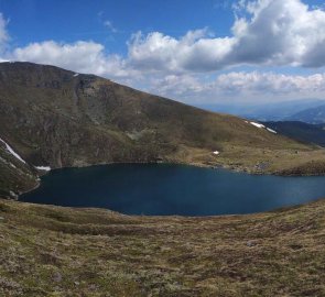 Jezero Wildsee a hora Fuchskogel