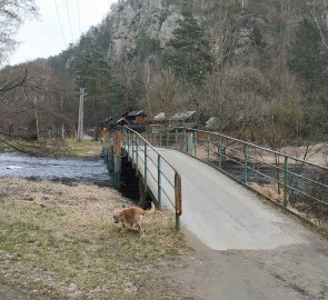 Most pod hradem přes Jihlavu