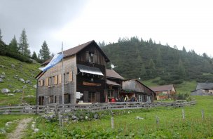 Hochmölbinghütte