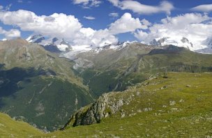 Okružní trek pod Matterhornem ve Walliských Alpách