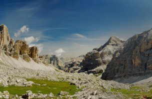 Trek s ferratou Scala Menighel v horské skupině Tofana