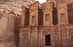 Výprava do Skalního města Petra v Jordánsku
