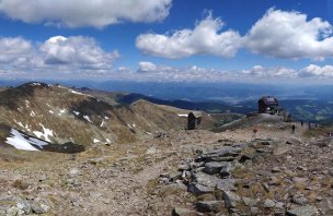 Trek přes horu Zirbitzkogel, nejvyšší vrchol v Seetálských Alpách