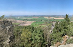 Trek od hradu Valečov k Příhrazským skalám v Českém ráji